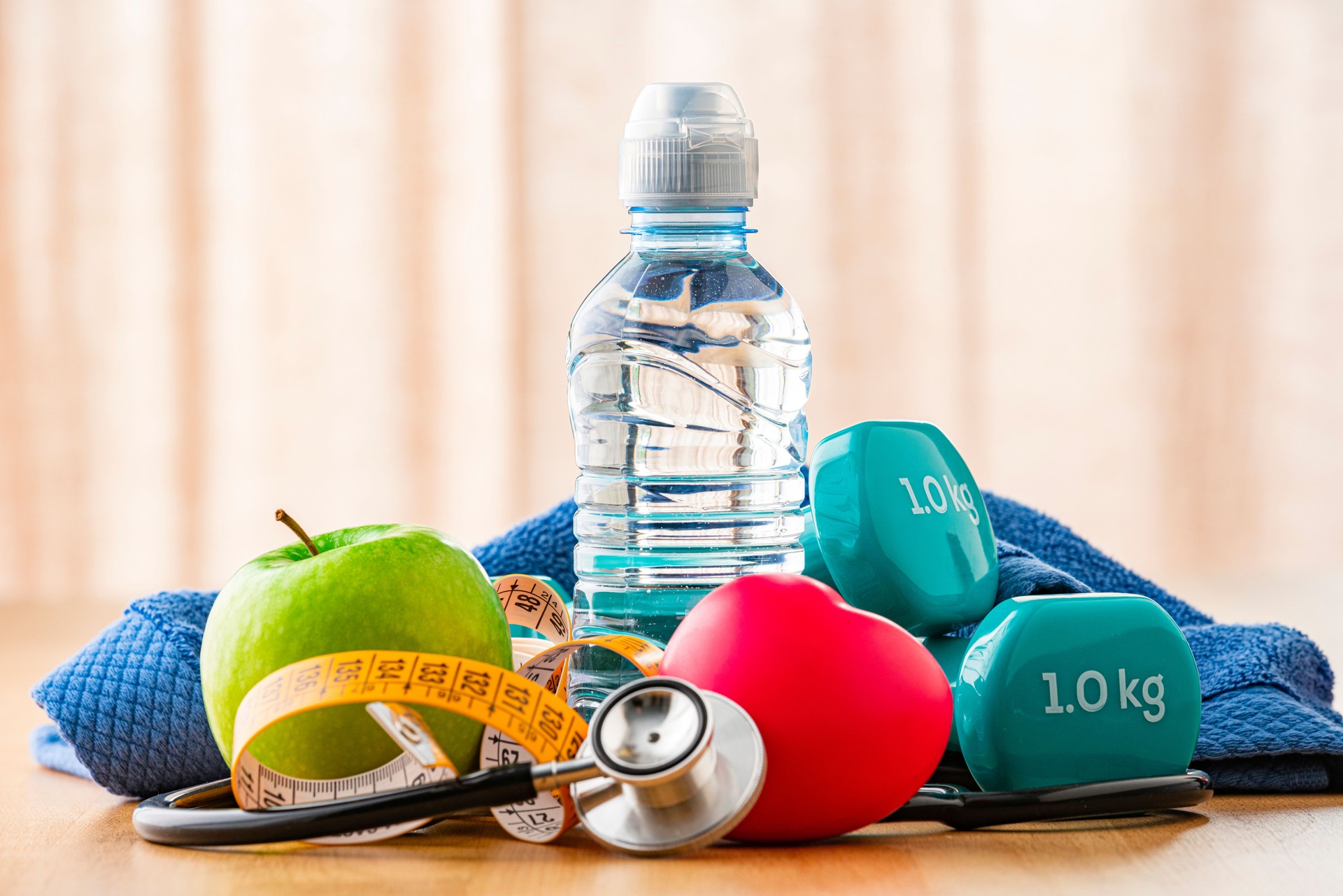 Exercising, dieting and fitness concept for heart health